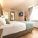 Aurelia Antica Suites & Apartments